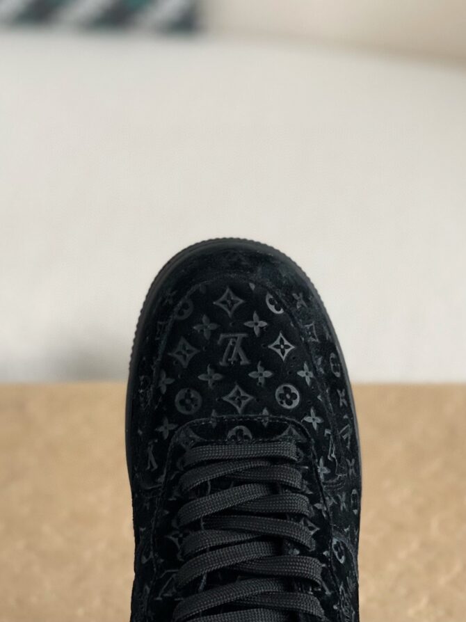 Lux Man Sneakers - Image 8