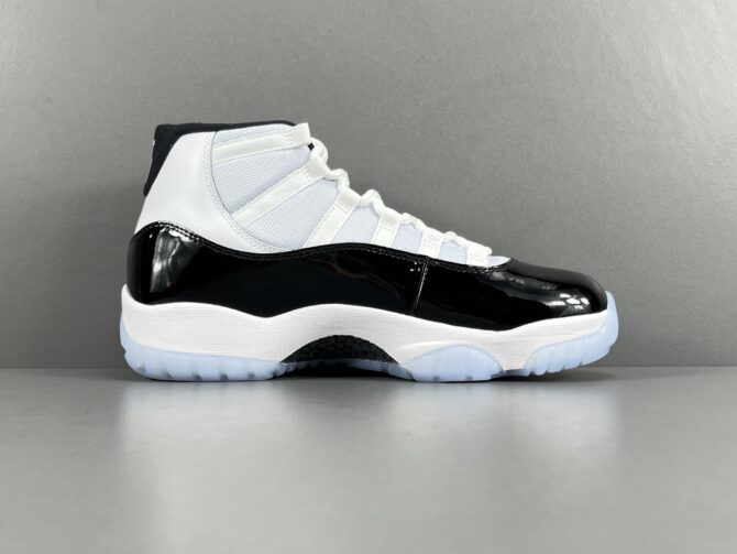 Men Luxuruy Sneakers Rich Kids Of UAE collection