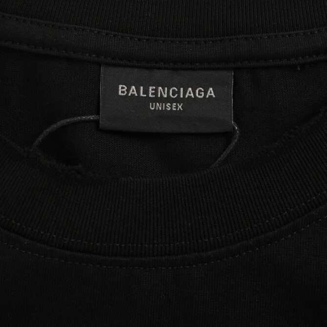 Luxury T-shirt - Image 6